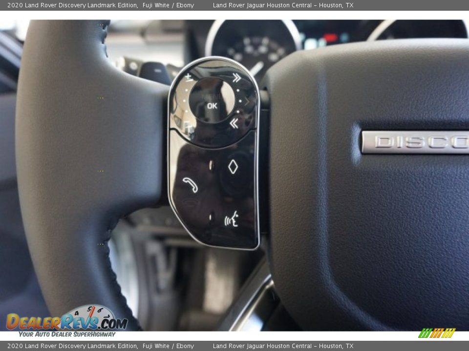 2020 Land Rover Discovery Landmark Edition Steering Wheel Photo #26