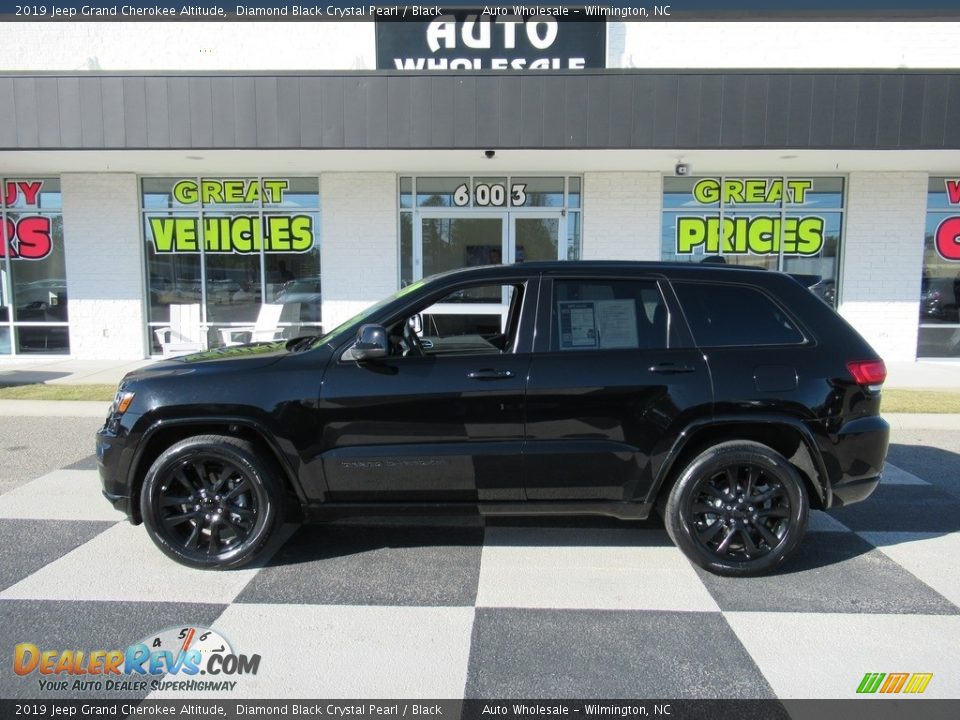 2019 Jeep Grand Cherokee Altitude Diamond Black Crystal Pearl / Black Photo #1