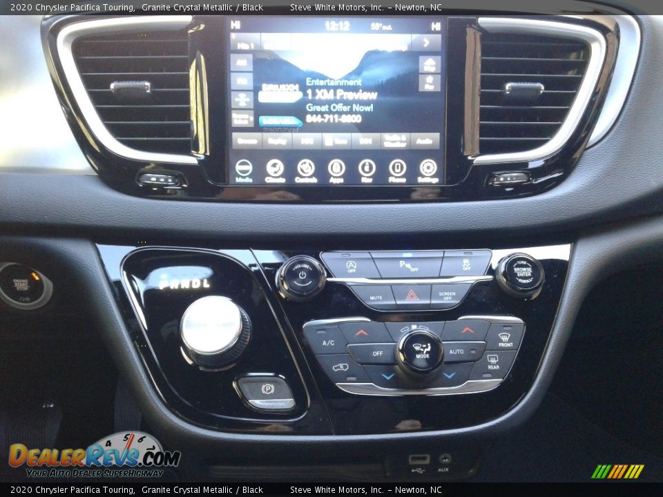 2020 Chrysler Pacifica Touring Granite Crystal Metallic / Black Photo #22