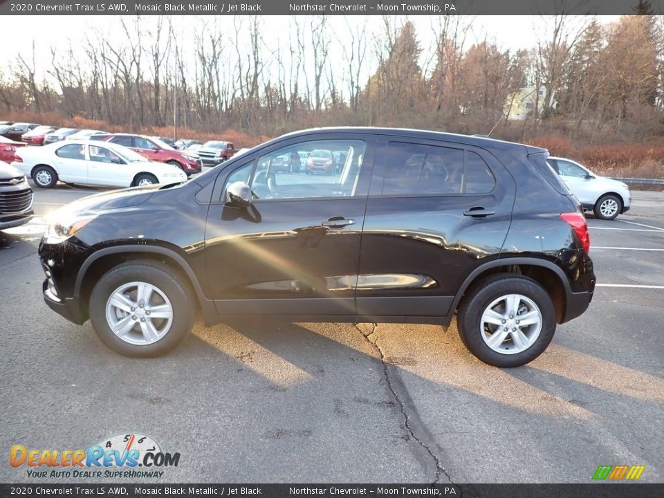 2020 Chevrolet Trax LS AWD Mosaic Black Metallic / Jet Black Photo #2