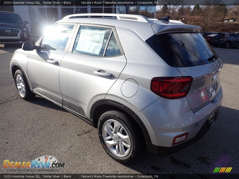 2020 Hyundai Venue SEL Stellar Silver / Black Photo #6