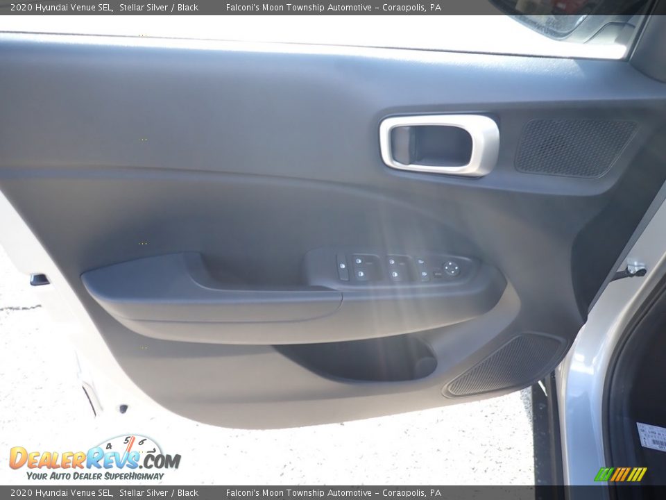 2020 Hyundai Venue SEL Stellar Silver / Black Photo #10