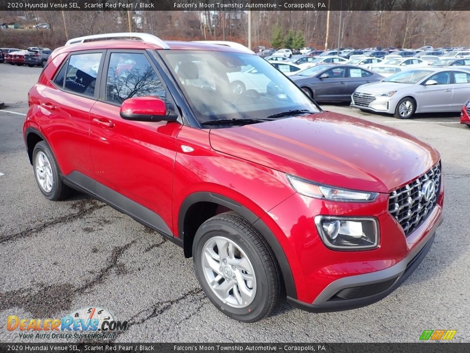 Front 3/4 View of 2020 Hyundai Venue SEL Photo #3