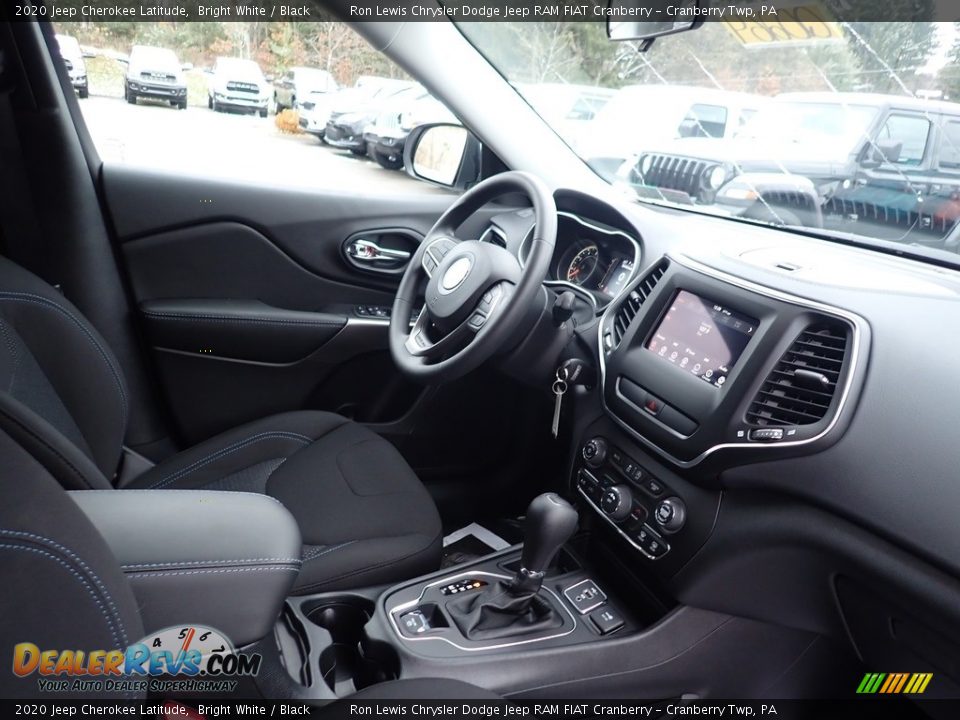 2020 Jeep Cherokee Latitude Bright White / Black Photo #10