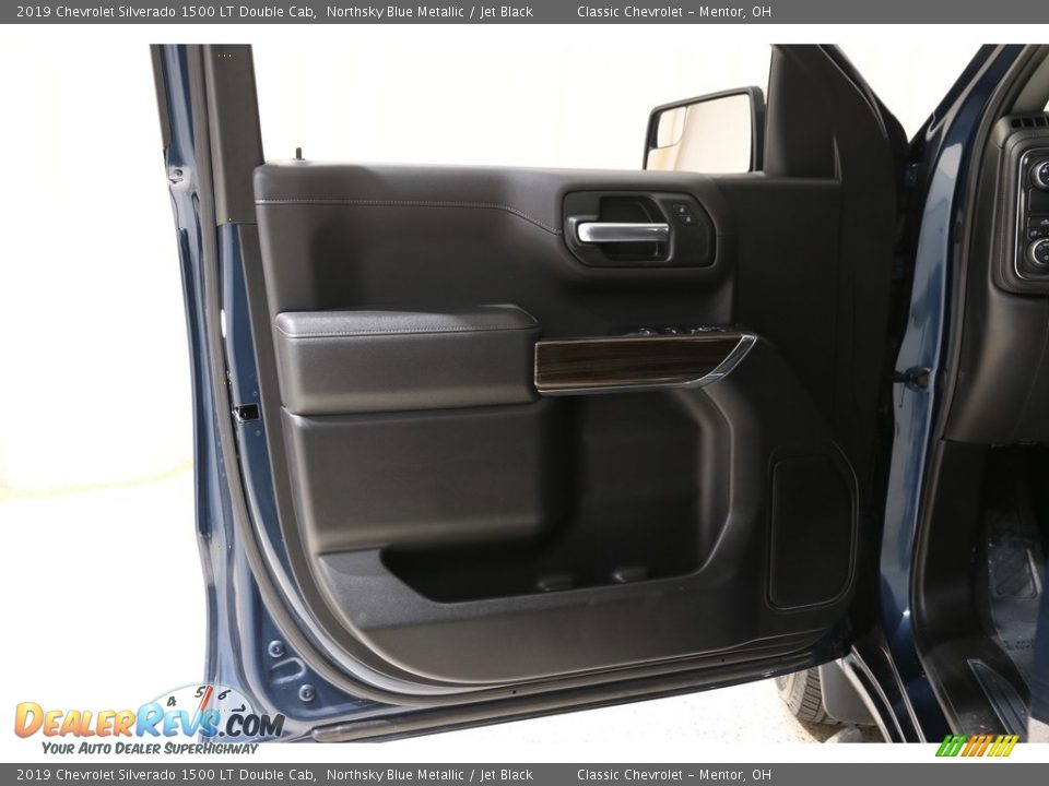 Door Panel of 2019 Chevrolet Silverado 1500 LT Double Cab Photo #4