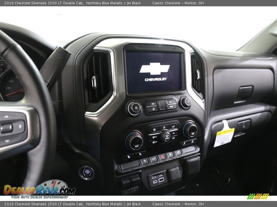 Controls of 2019 Chevrolet Silverado 1500 LT Double Cab Photo #7