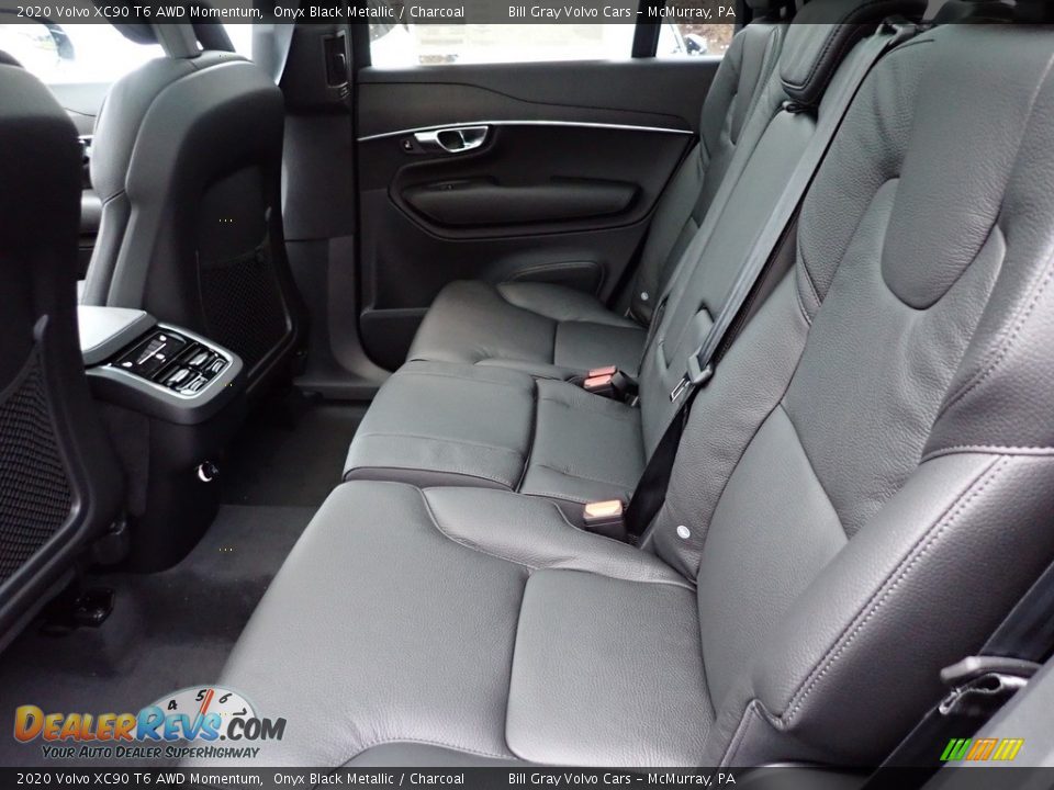 2020 Volvo XC90 T6 AWD Momentum Onyx Black Metallic / Charcoal Photo #8