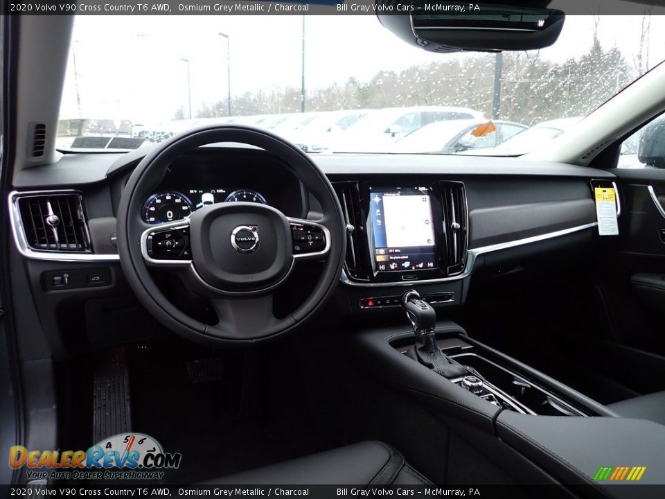 Dashboard of 2020 Volvo V90 Cross Country T6 AWD Photo #9