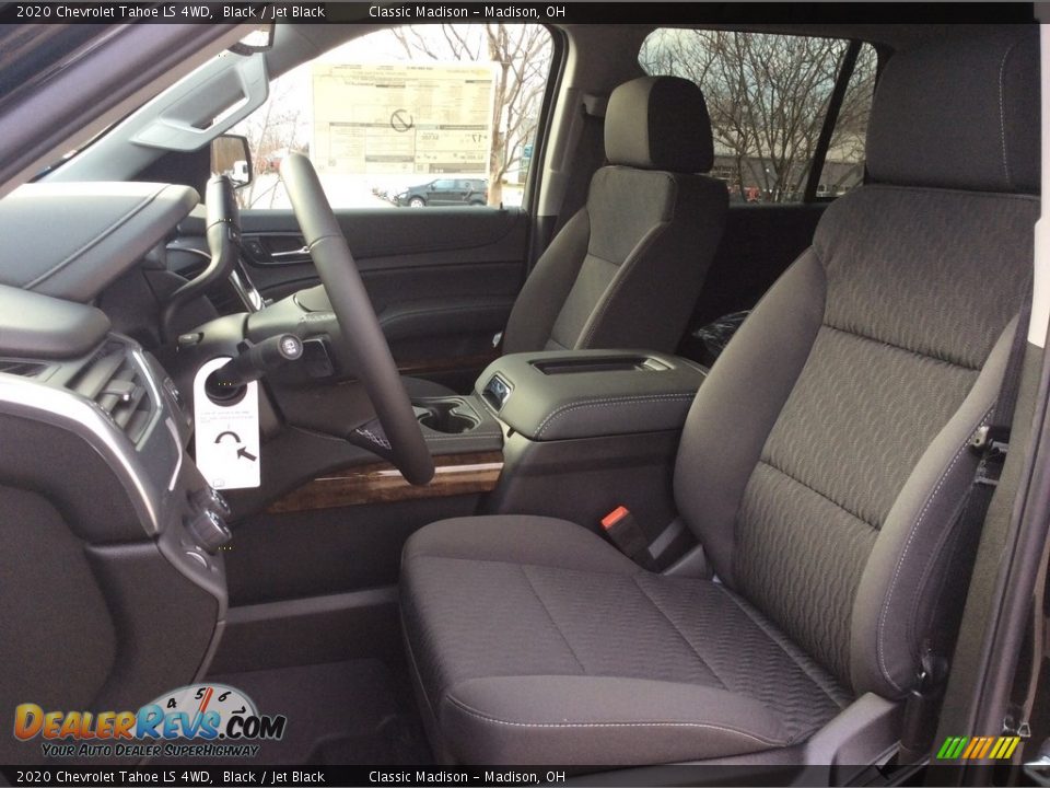 Front Seat of 2020 Chevrolet Tahoe LS 4WD Photo #2