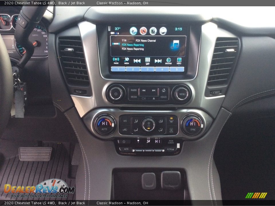 Controls of 2020 Chevrolet Tahoe LS 4WD Photo #13