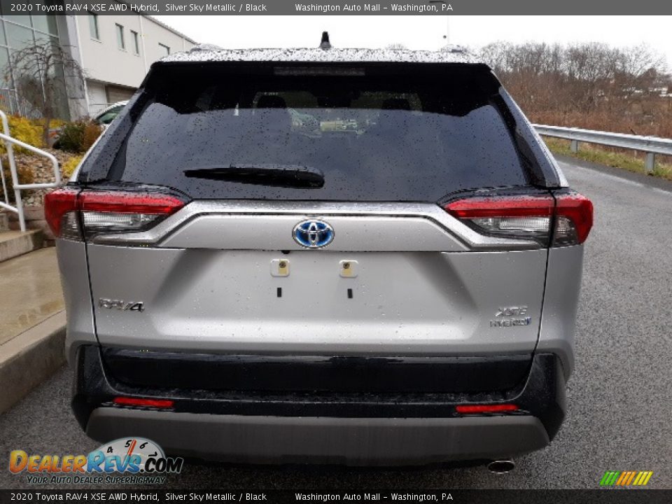 2020 Toyota RAV4 XSE AWD Hybrid Silver Sky Metallic / Black Photo #8