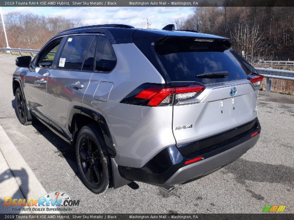 2019 Toyota RAV4 XSE AWD Hybrid Silver Sky Metallic / Black Photo #2