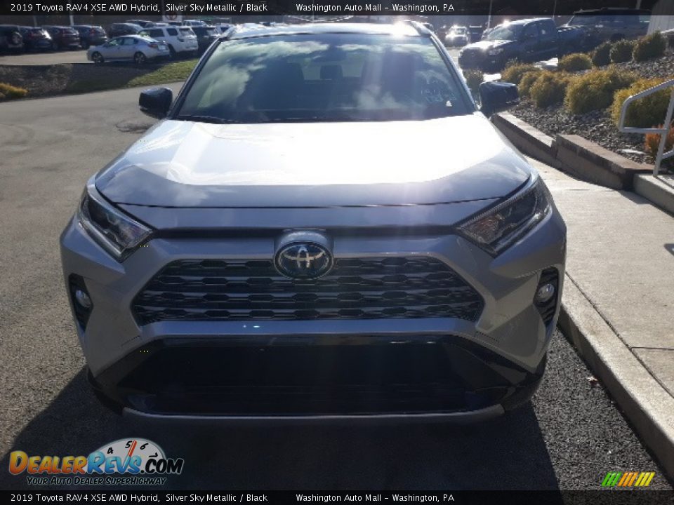 2019 Toyota RAV4 XSE AWD Hybrid Silver Sky Metallic / Black Photo #6