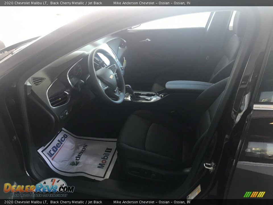 2020 Chevrolet Malibu LT Black Cherry Metallic / Jet Black Photo #8