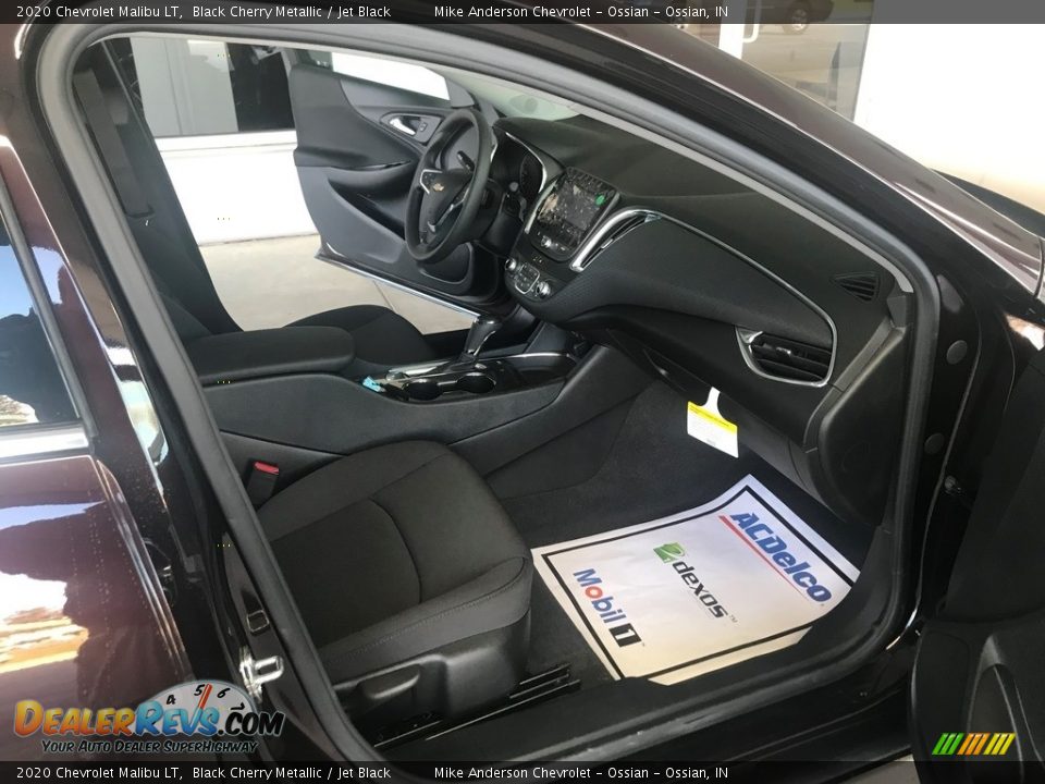 2020 Chevrolet Malibu LT Black Cherry Metallic / Jet Black Photo #12