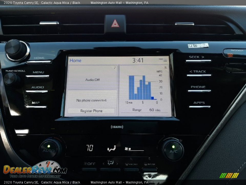 2020 Toyota Camry SE Galactic Aqua Mica / Black Photo #5