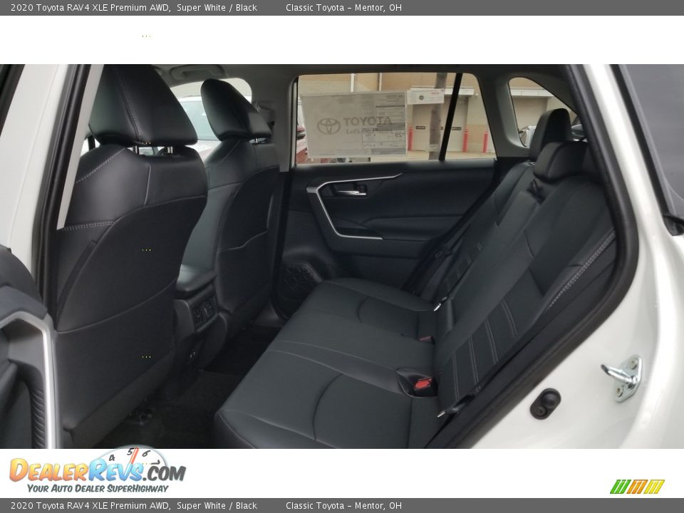 2020 Toyota RAV4 XLE Premium AWD Super White / Black Photo #3