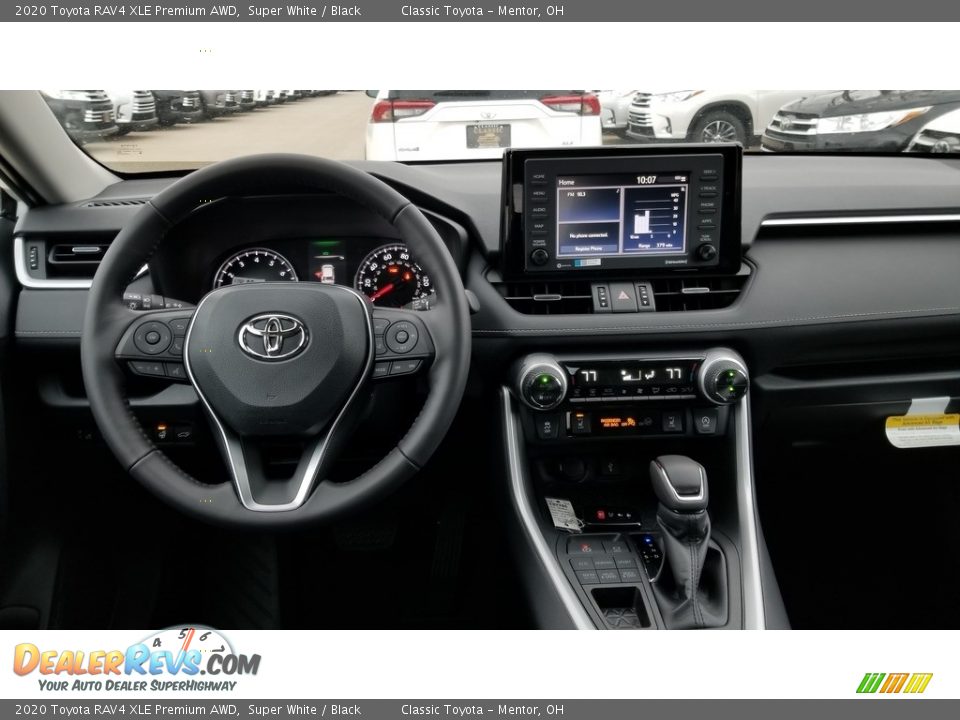 2020 Toyota RAV4 XLE Premium AWD Super White / Black Photo #4