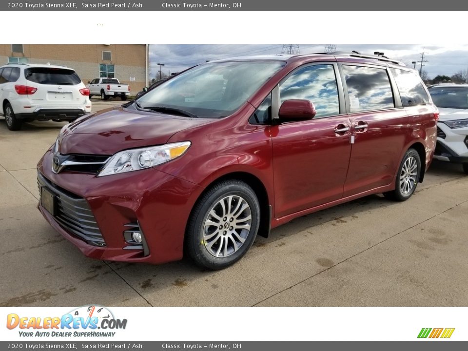 2020 Toyota Sienna XLE Salsa Red Pearl / Ash Photo #1