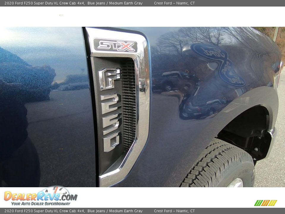 2020 Ford F250 Super Duty XL Crew Cab 4x4 Blue Jeans / Medium Earth Gray Photo #25