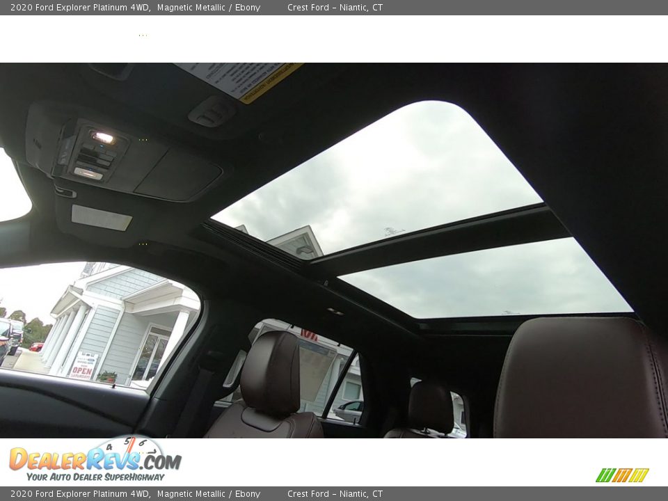 2020 Ford Explorer Platinum 4WD Magnetic Metallic / Ebony Photo #17