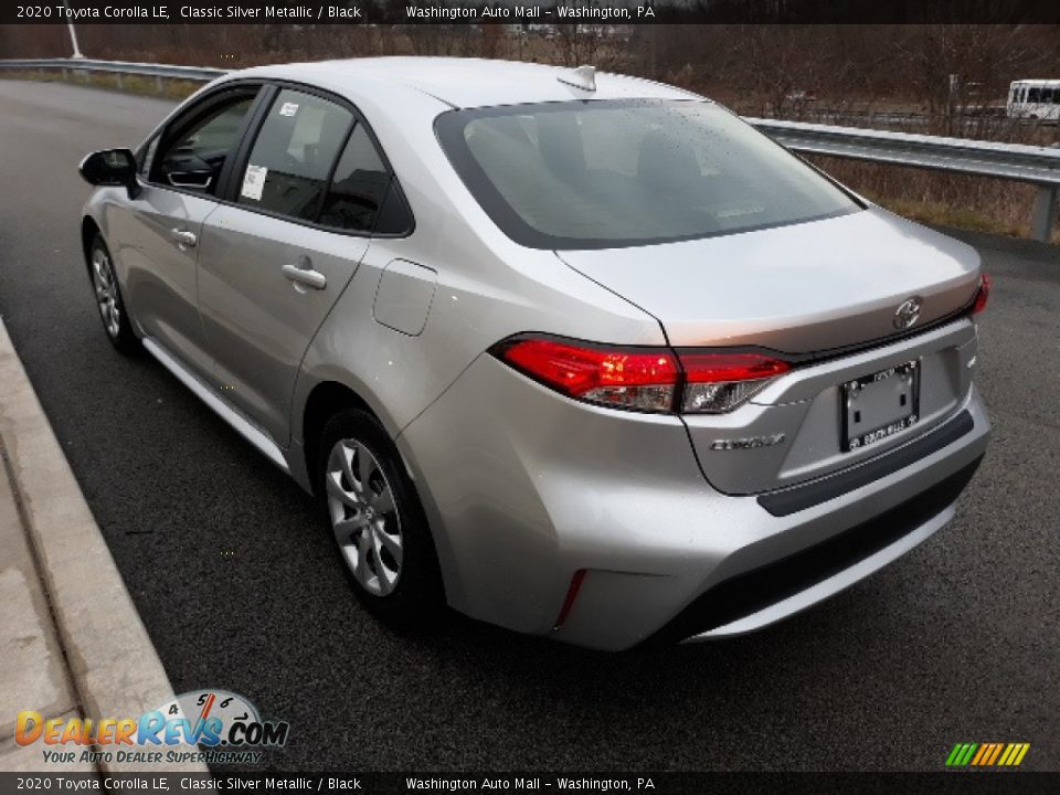 2020 Toyota Corolla LE Classic Silver Metallic / Black Photo #2