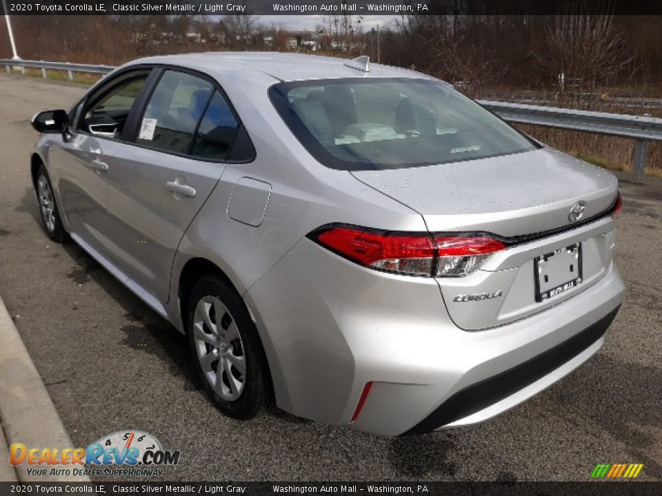 2020 Toyota Corolla LE Classic Silver Metallic / Light Gray Photo #2