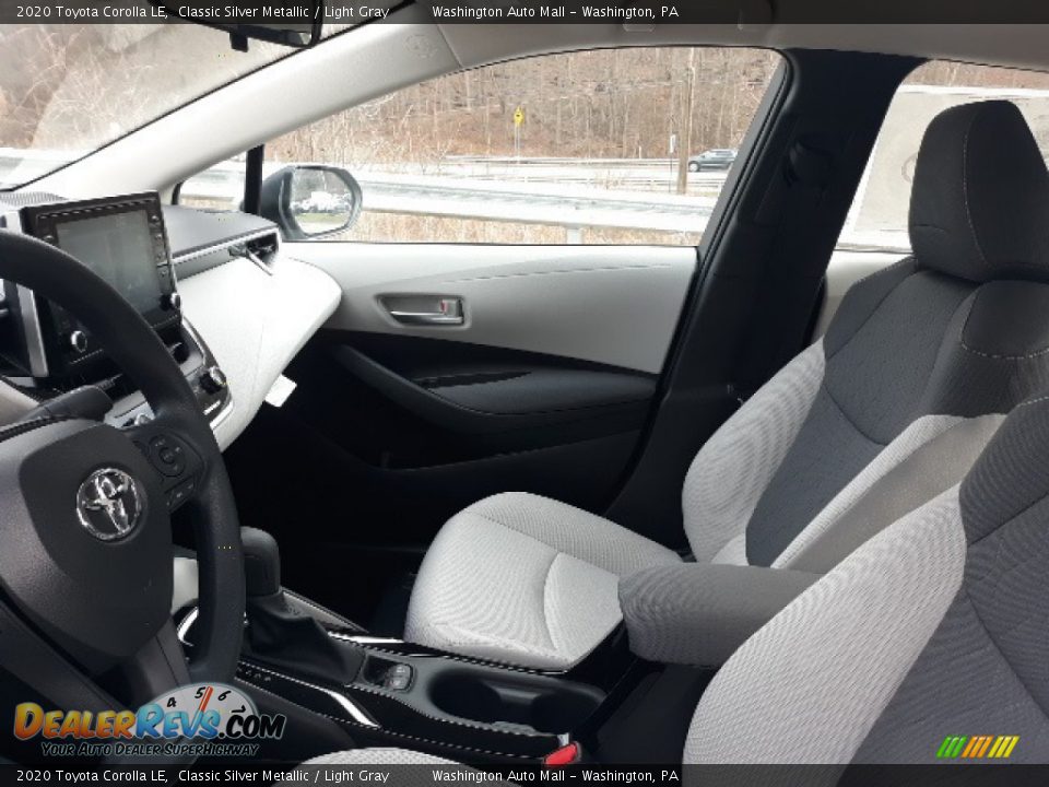 2020 Toyota Corolla LE Classic Silver Metallic / Light Gray Photo #4