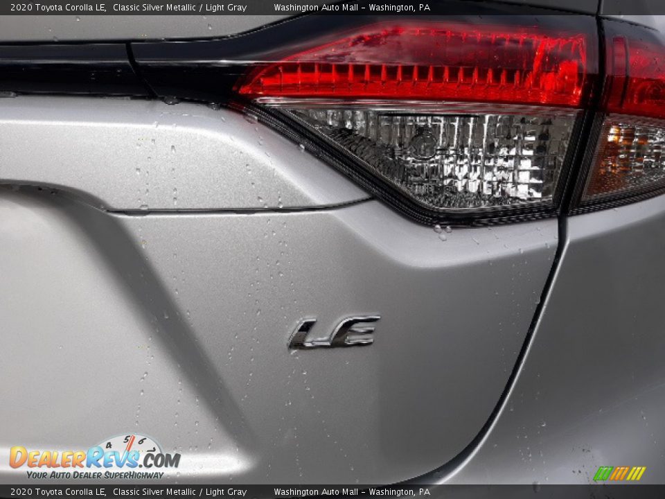 2020 Toyota Corolla LE Classic Silver Metallic / Light Gray Photo #8