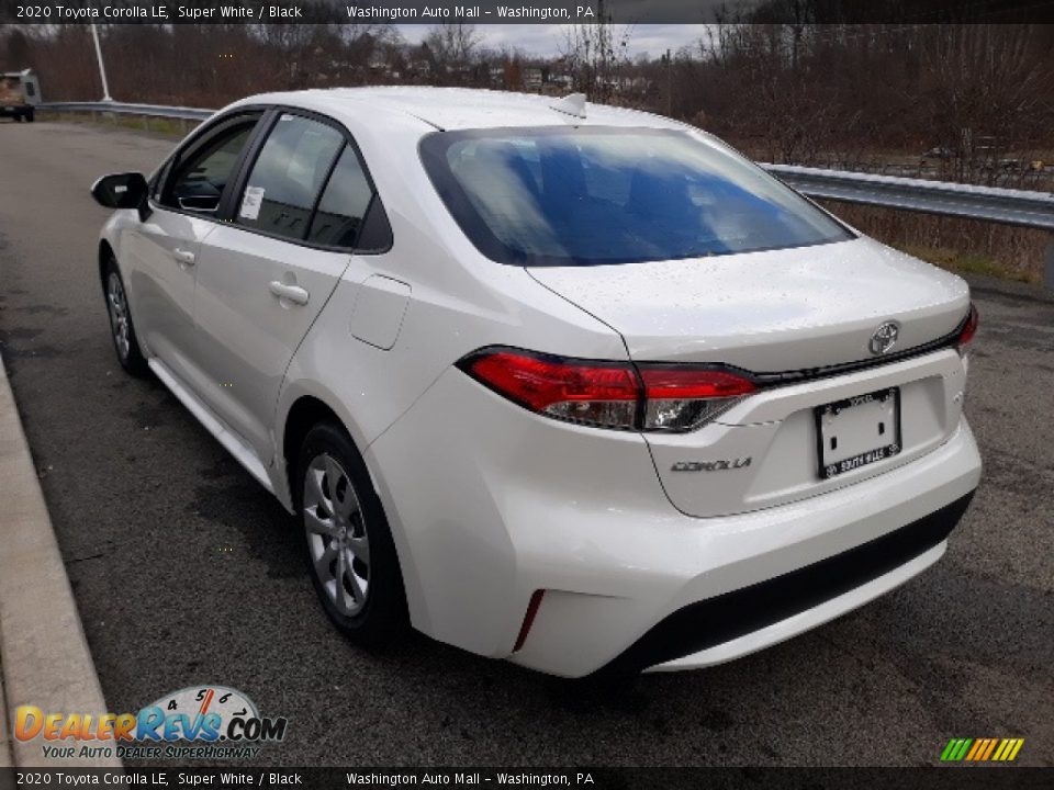 2020 Toyota Corolla LE Super White / Black Photo #2