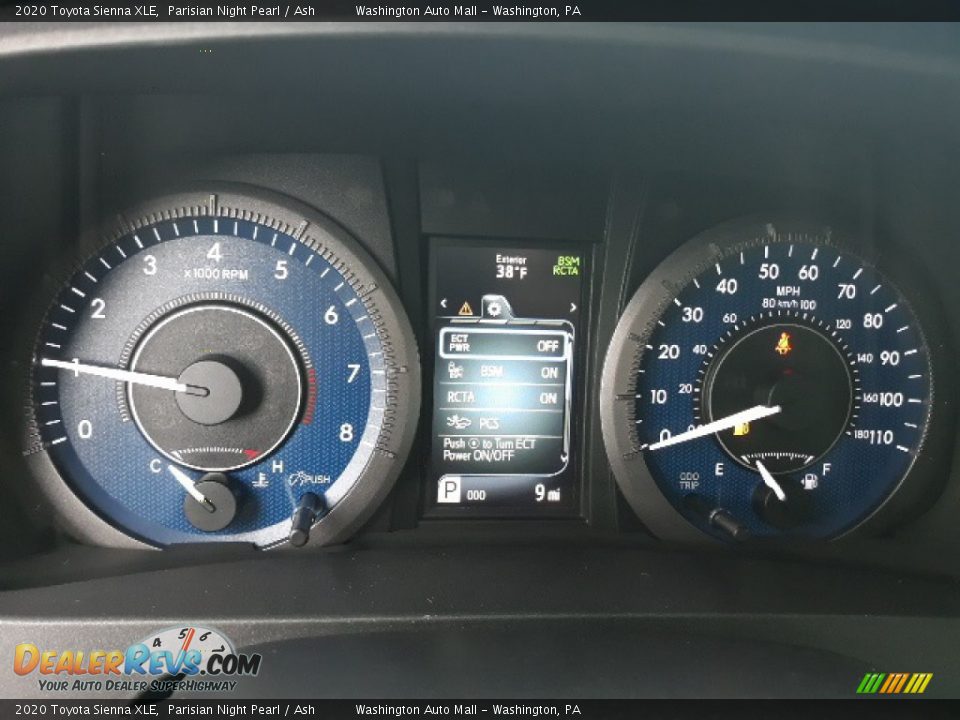 2020 Toyota Sienna XLE Gauges Photo #8