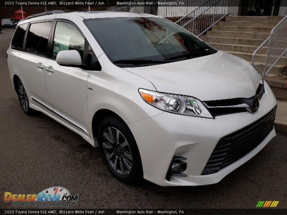 2020 Toyota Sienna XLE AWD Blizzard White Pearl / Ash Photo #1