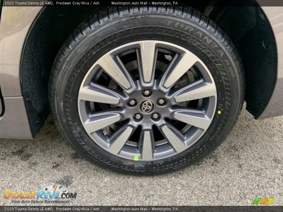 2020 Toyota Sienna LE AWD Predawn Gray Mica / Ash Photo #5