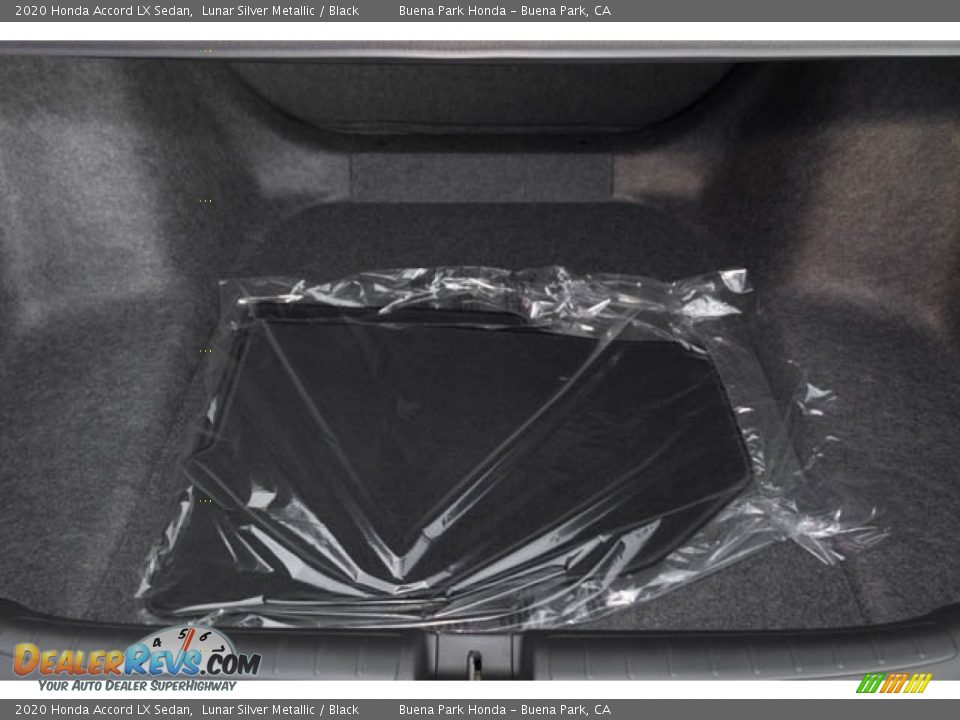 2020 Honda Accord LX Sedan Lunar Silver Metallic / Black Photo #33