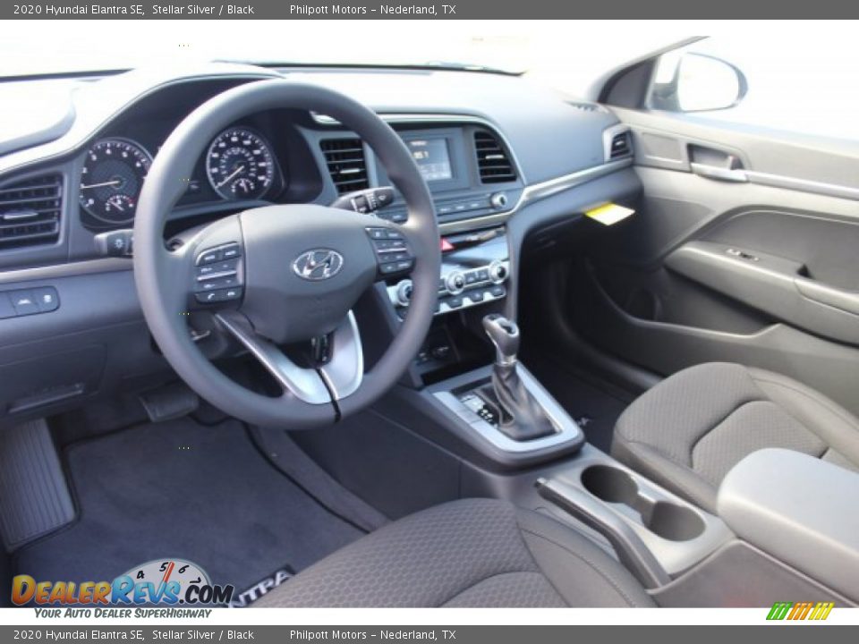2020 Hyundai Elantra SE Stellar Silver / Black Photo #11