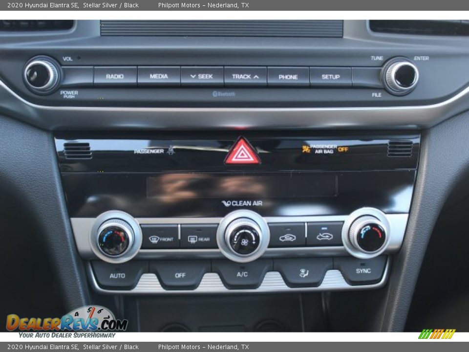 2020 Hyundai Elantra SE Stellar Silver / Black Photo #18