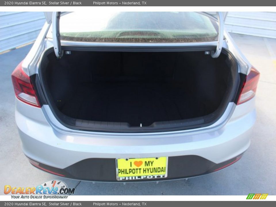 2020 Hyundai Elantra SE Stellar Silver / Black Photo #22