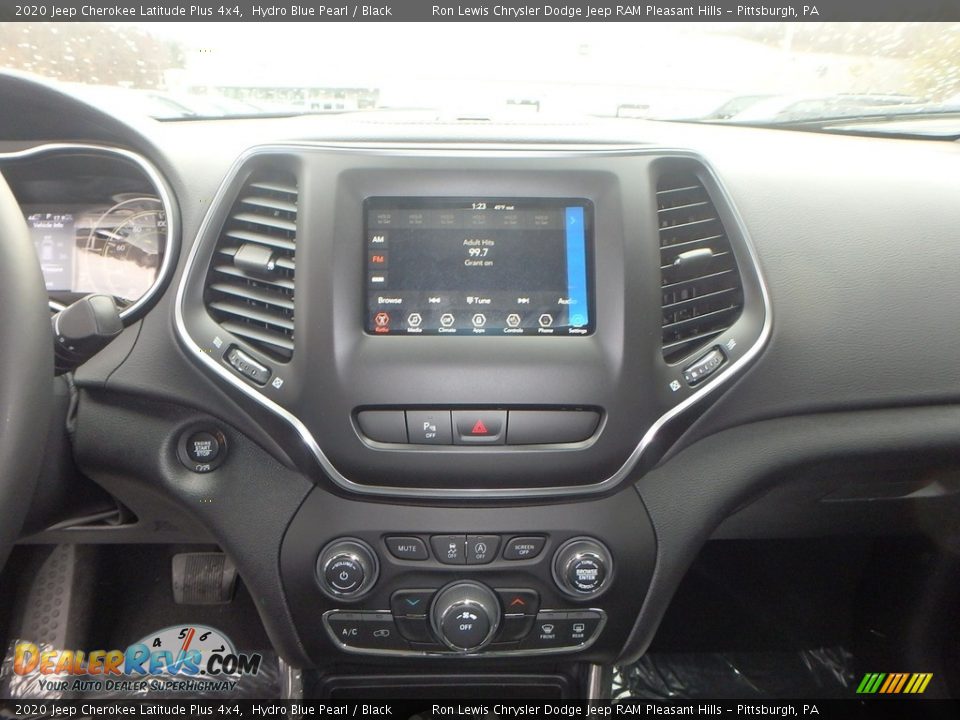 2020 Jeep Cherokee Latitude Plus 4x4 Hydro Blue Pearl / Black Photo #17