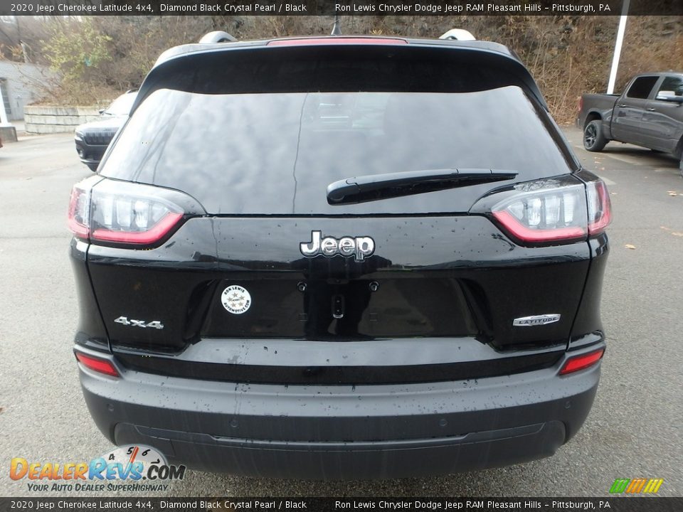 2020 Jeep Cherokee Latitude 4x4 Diamond Black Crystal Pearl / Black Photo #4