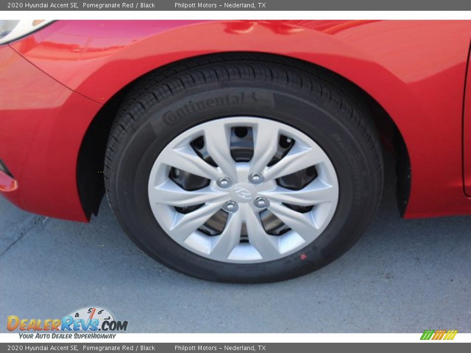 2020 Hyundai Accent SE Pomegranate Red / Black Photo #5