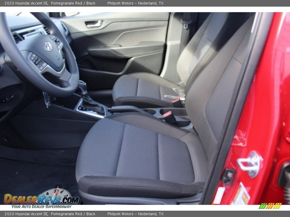 2020 Hyundai Accent SE Pomegranate Red / Black Photo #10