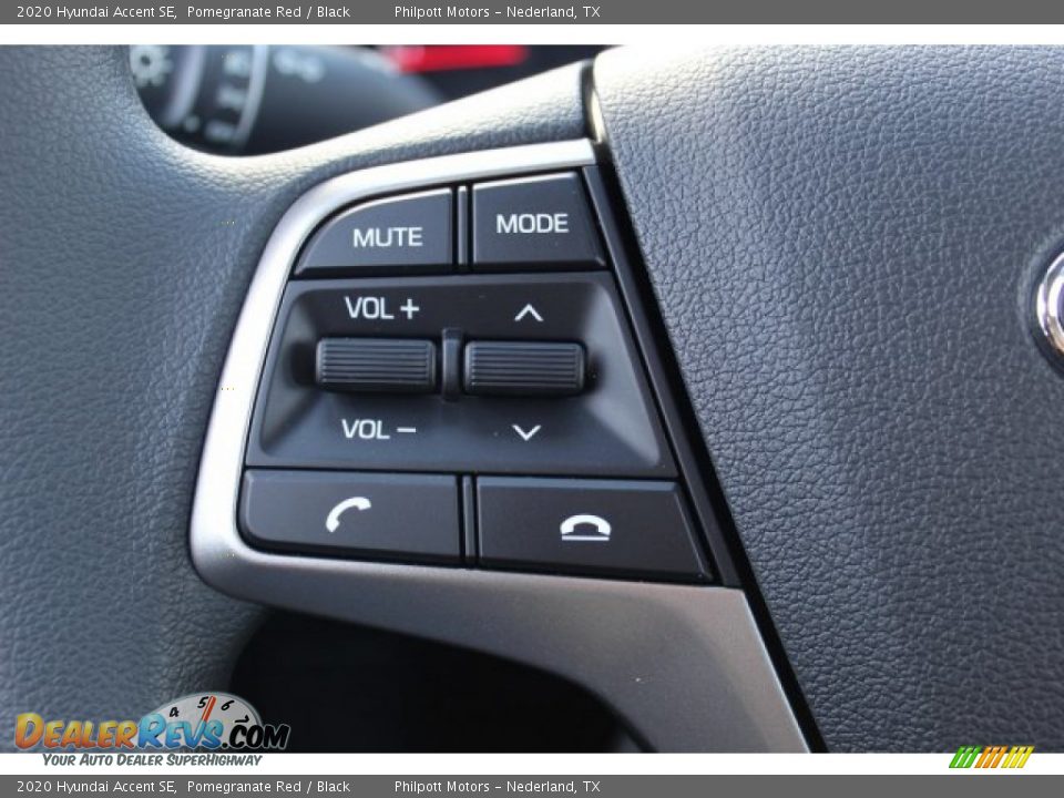 2020 Hyundai Accent SE Pomegranate Red / Black Photo #13