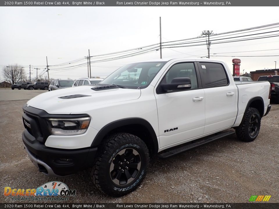 Front 3/4 View of 2020 Ram 1500 Rebel Crew Cab 4x4 Photo #1