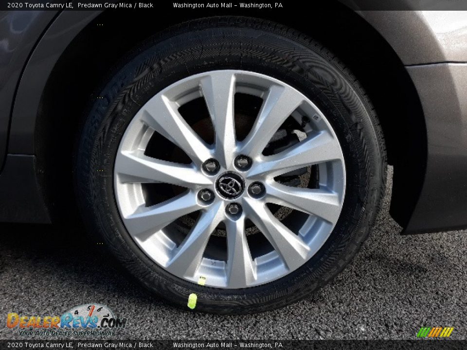 2020 Toyota Camry LE Predawn Gray Mica / Black Photo #9