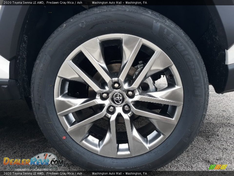 2020 Toyota Sienna LE AWD Predawn Gray Mica / Ash Photo #10