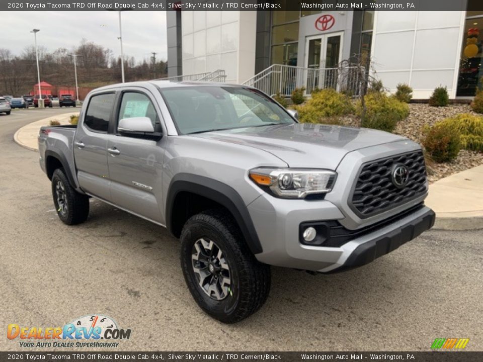 Front 3/4 View of 2020 Toyota Tacoma TRD Off Road Double Cab 4x4 Photo #1