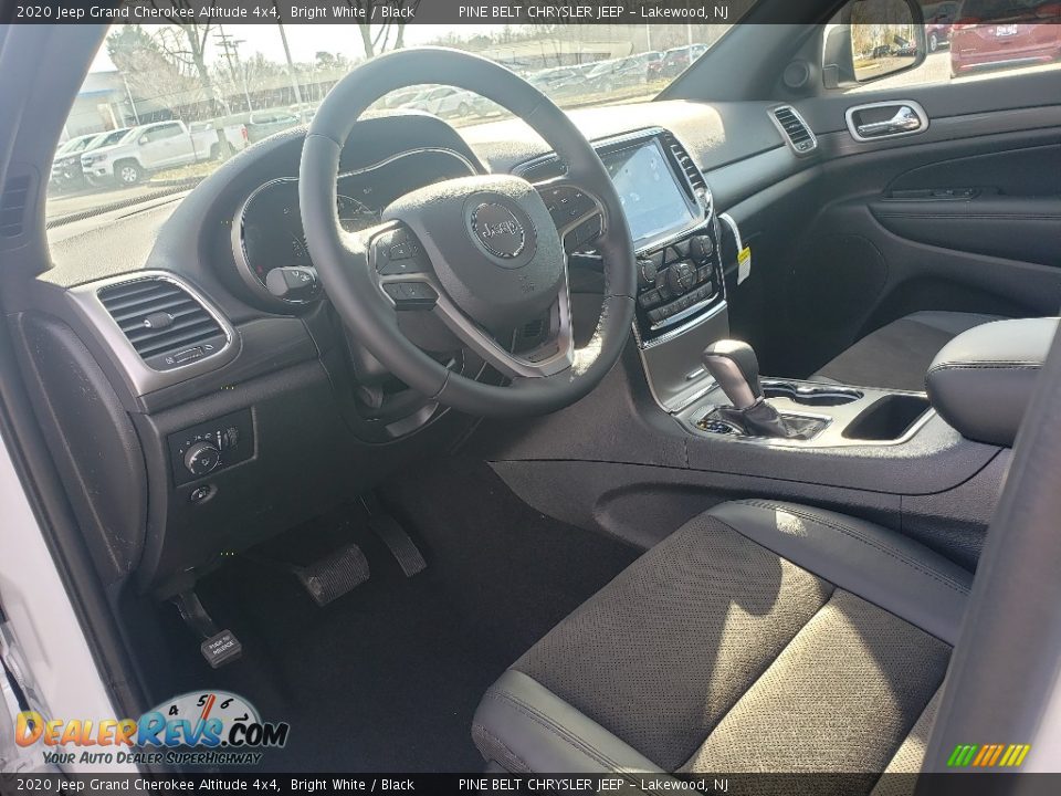2020 Jeep Grand Cherokee Altitude 4x4 Bright White / Black Photo #7
