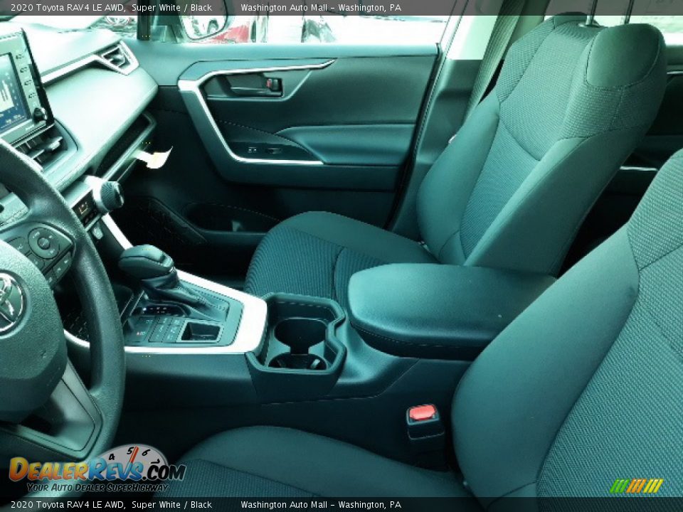2020 Toyota RAV4 LE AWD Super White / Black Photo #4