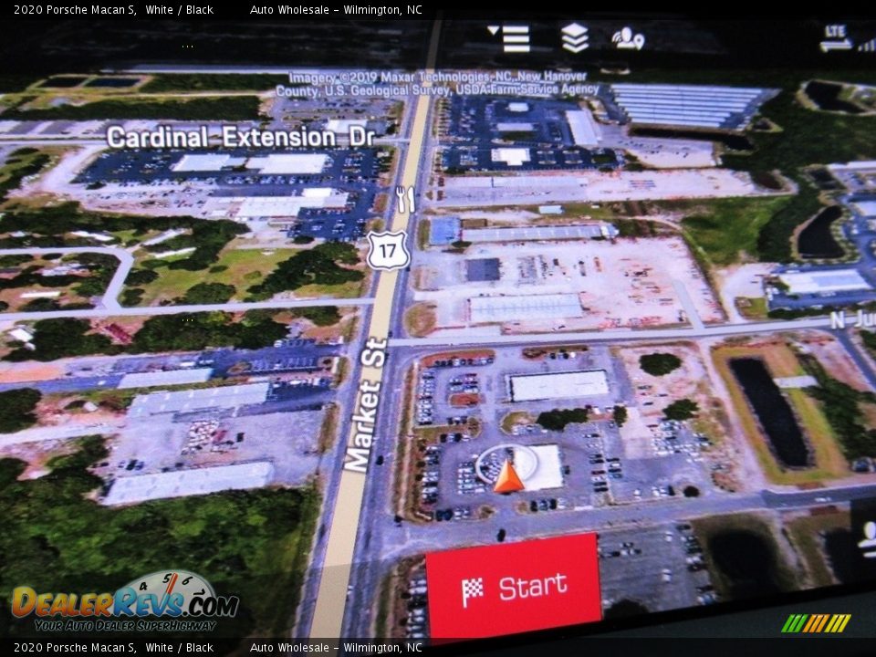 2020 Porsche Macan S White / Black Photo #16