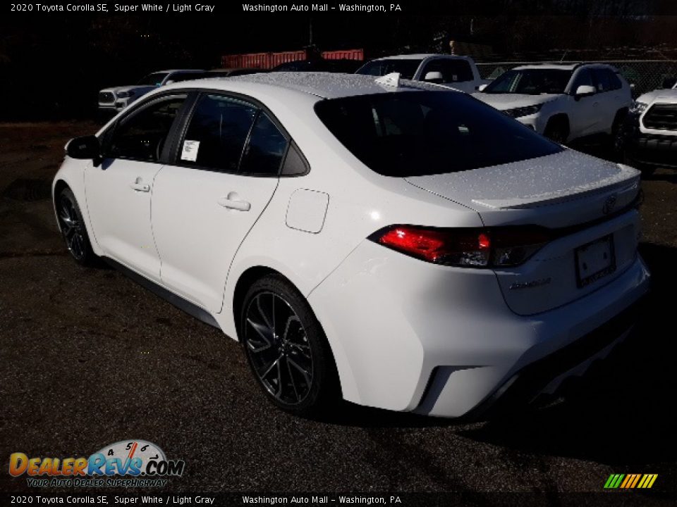 2020 Toyota Corolla SE Super White / Light Gray Photo #2